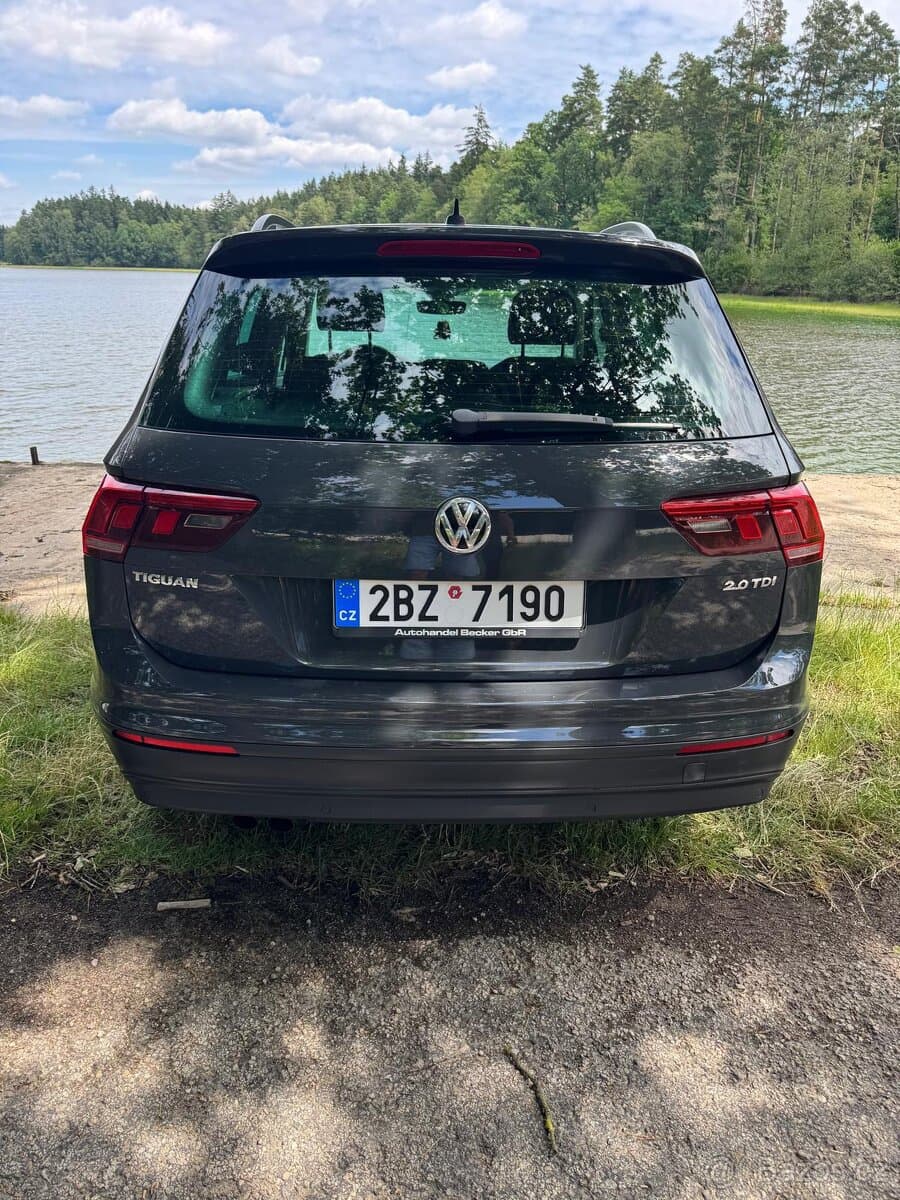 2016 Volkswagen TIGUAN - 2
