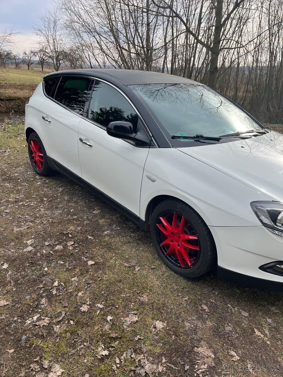 2010 Lancia DELTA - 2