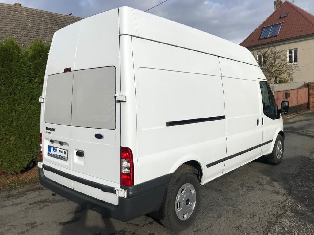 2011 Ford TRANSIT - 2