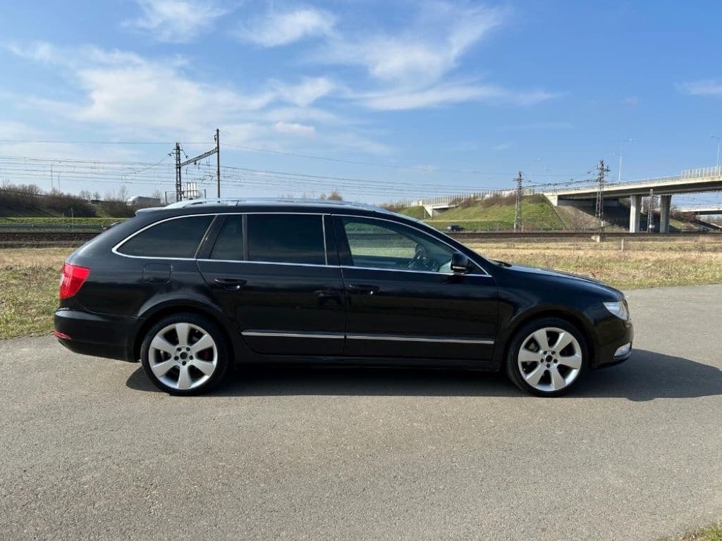 2010 Škoda SUPERB - 2