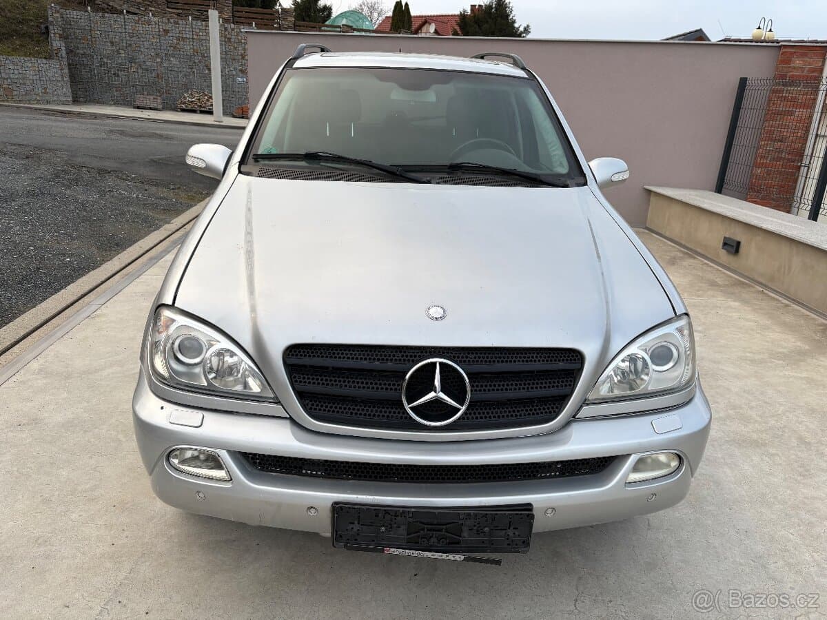 2004 Mercedes-Benz M-CLASS - 2