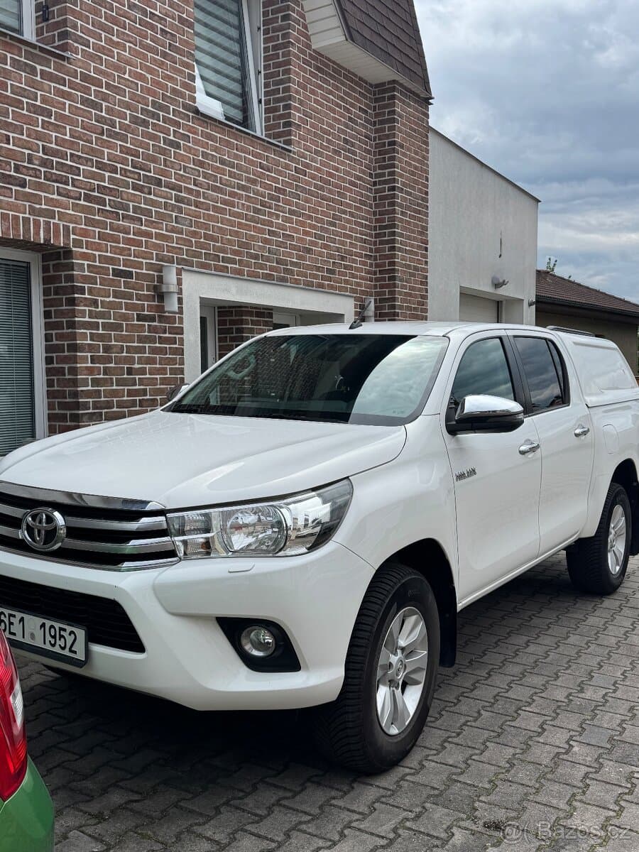 2020 Toyota HILUX - 2