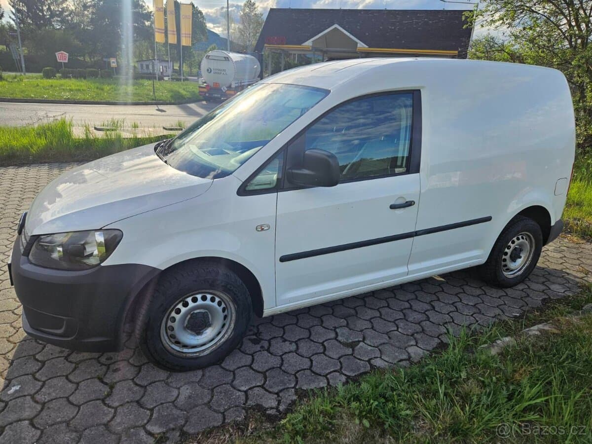 2011 Volkswagen CADDY - 2