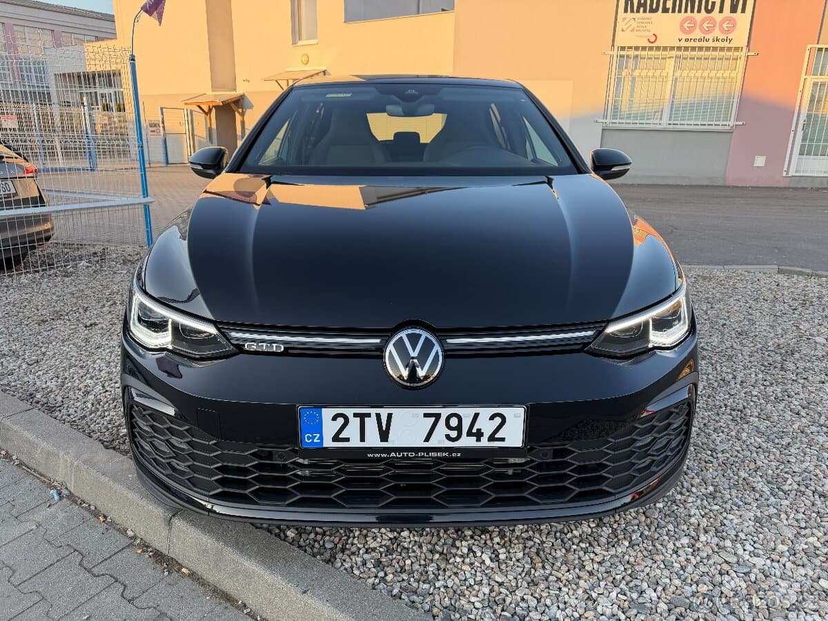 2023 Volkswagen GOLF - 2