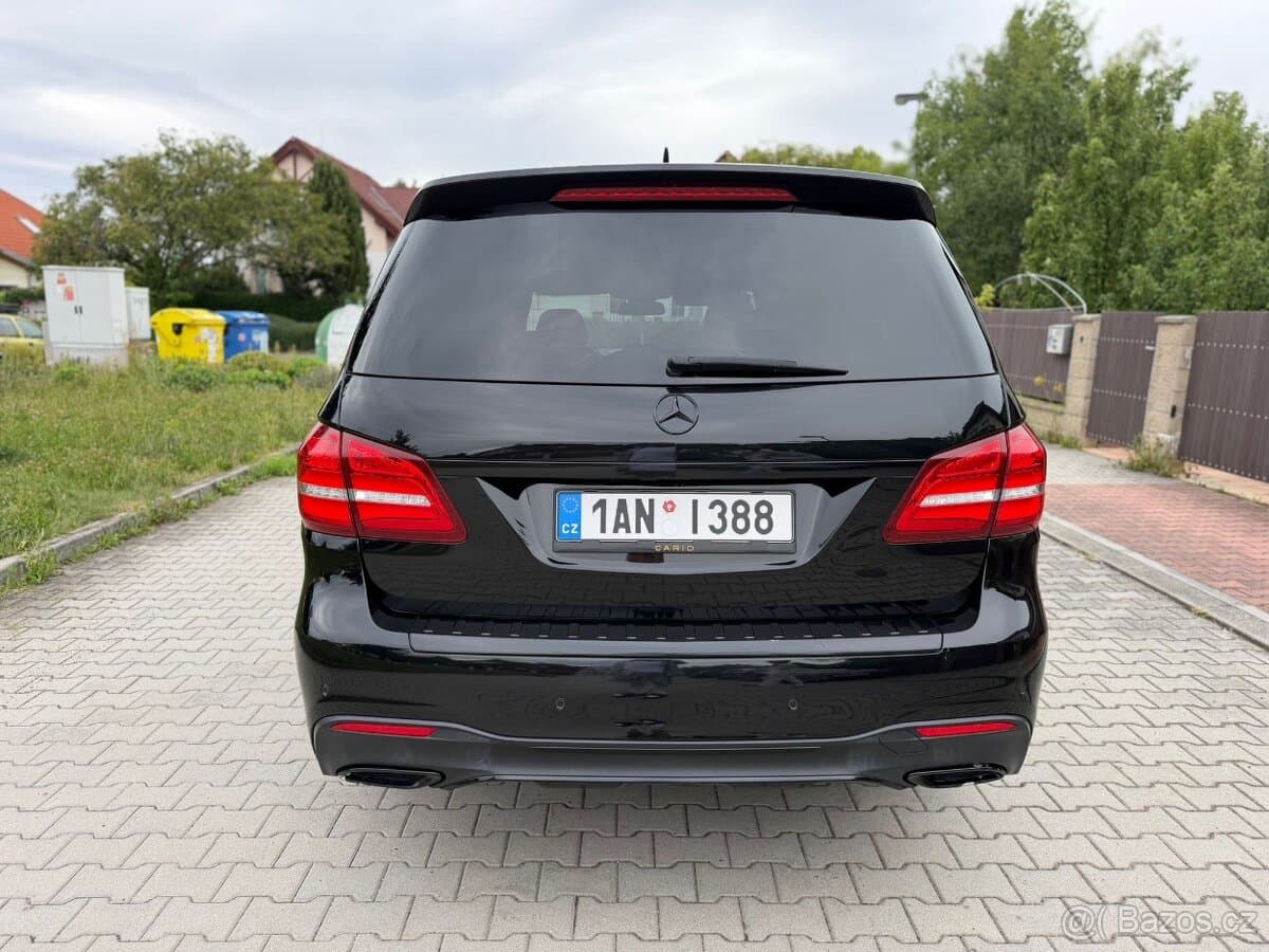 2017 Mercedes-Benz GL - 2