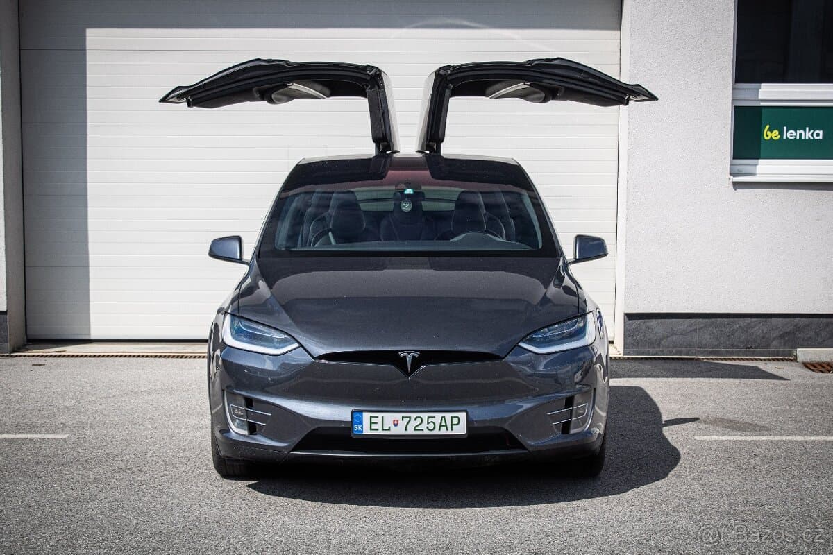 2016 Tesla MODEL X - 2