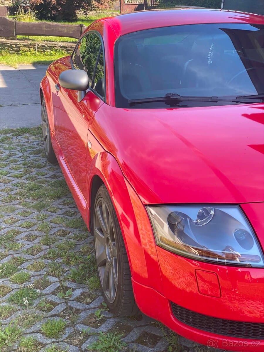 2004 Audi TT - 2