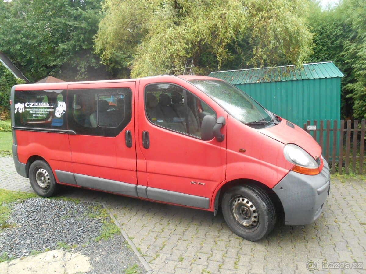 2004 Renault TRAFIC - 2