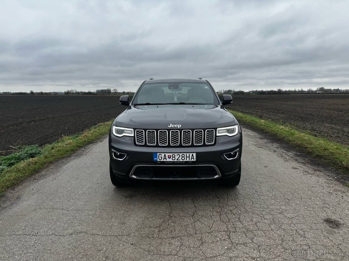2017 Jeep CHEROKEE - 2
