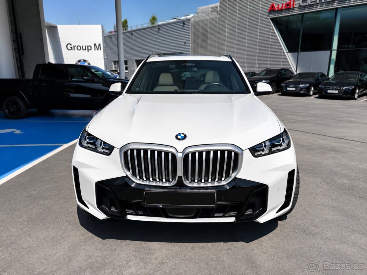 2024 BMW X5 - 2