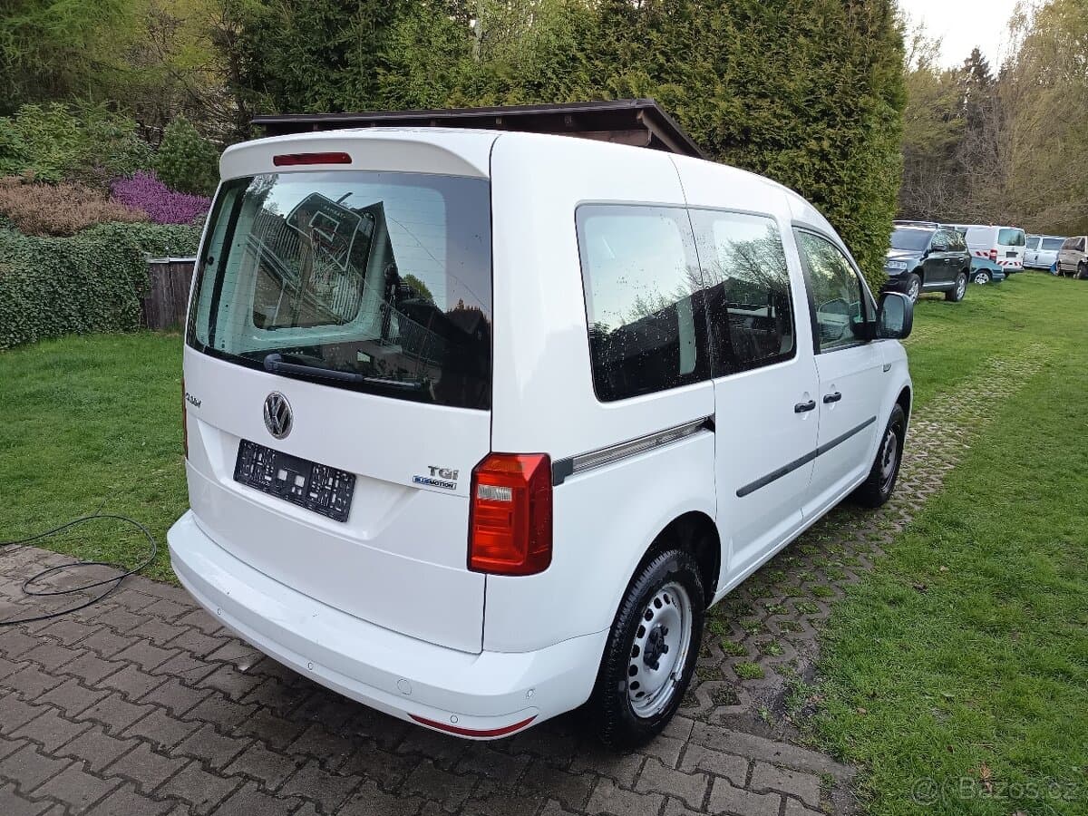 2015 Volkswagen CADDY - 2
