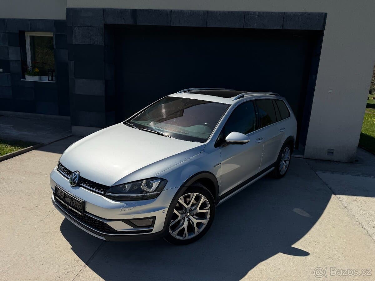 2016 Volkswagen GOLF - 2