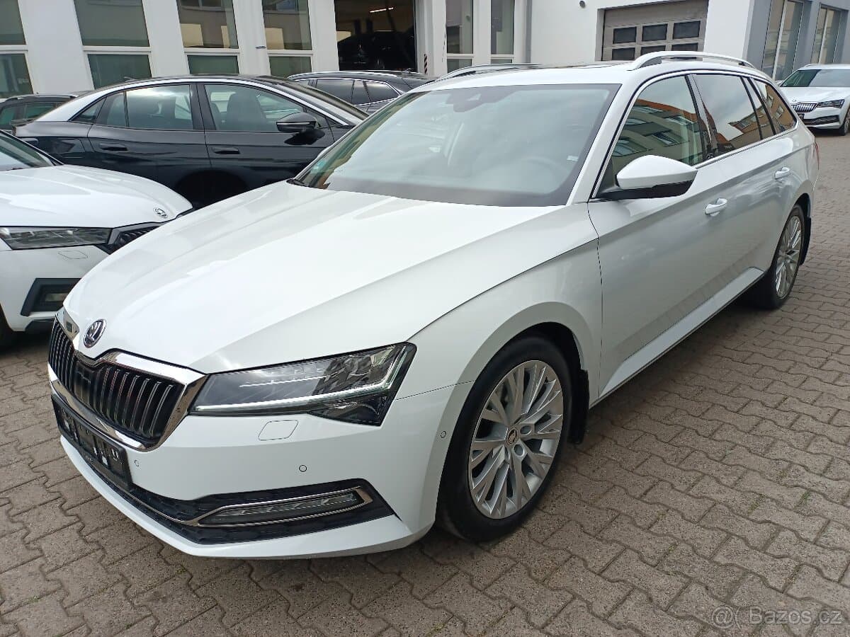 2023 Škoda SUPERB - 2