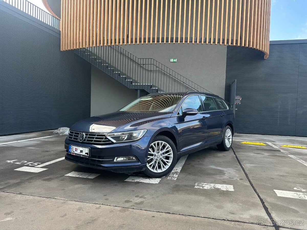 2015 Volkswagen PASSAT - 2