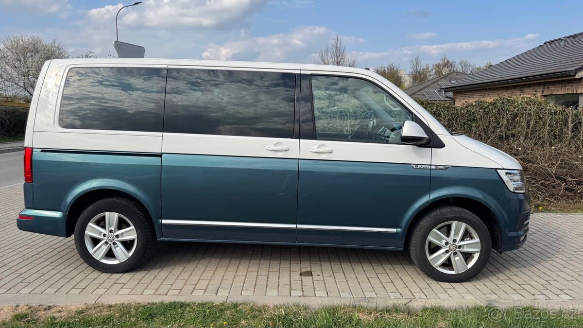 2017 Volkswagen MULTIVAN - 2