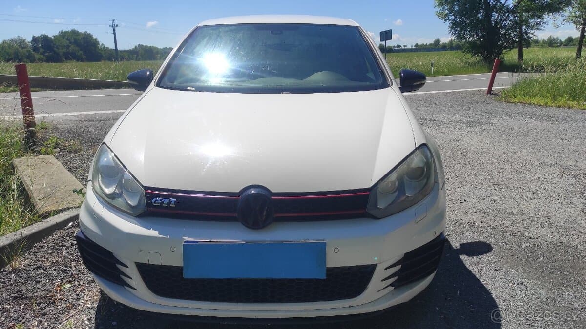 2009 Volkswagen GOLF - 2