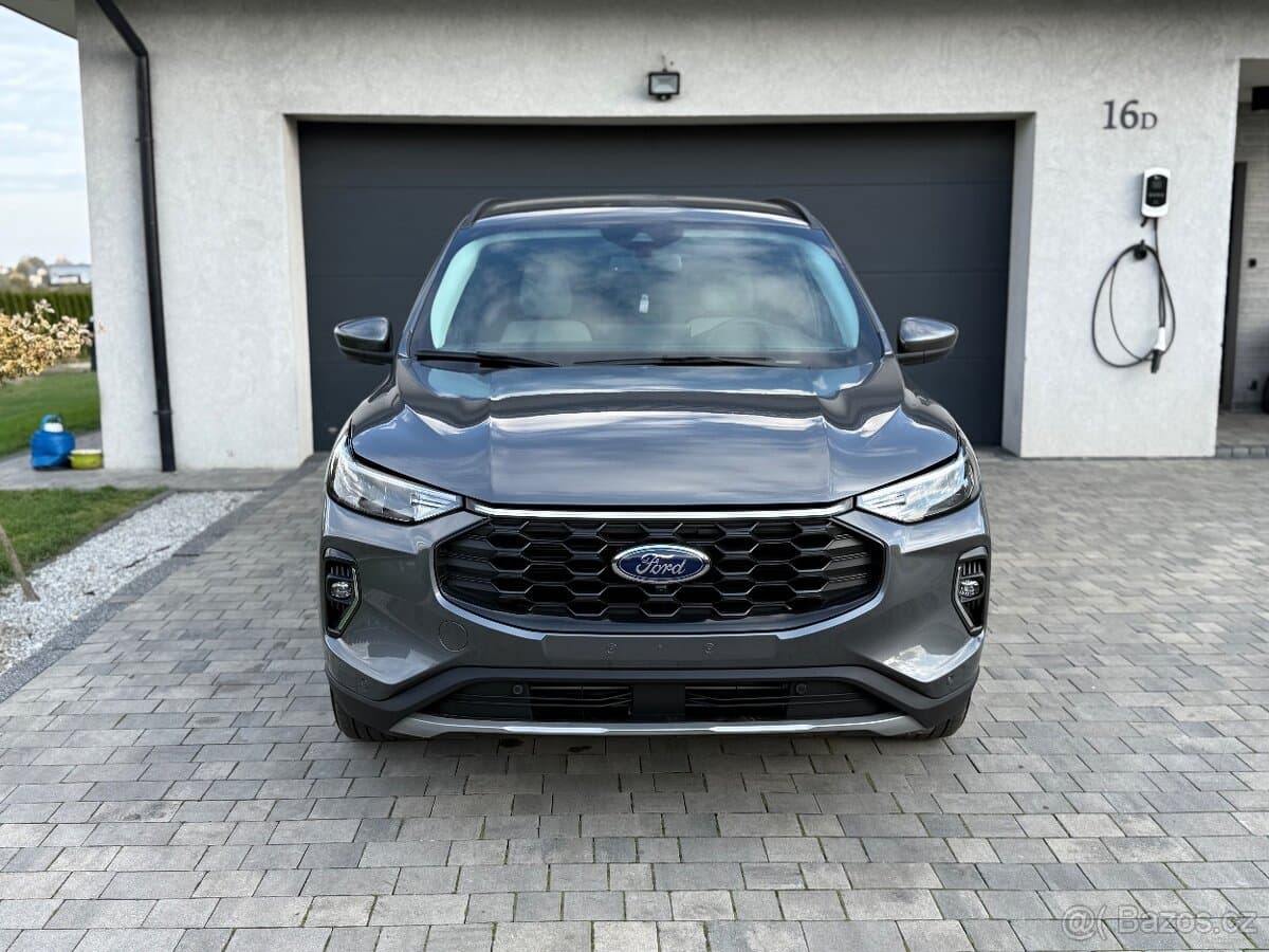 2023 Ford KUGA - 2