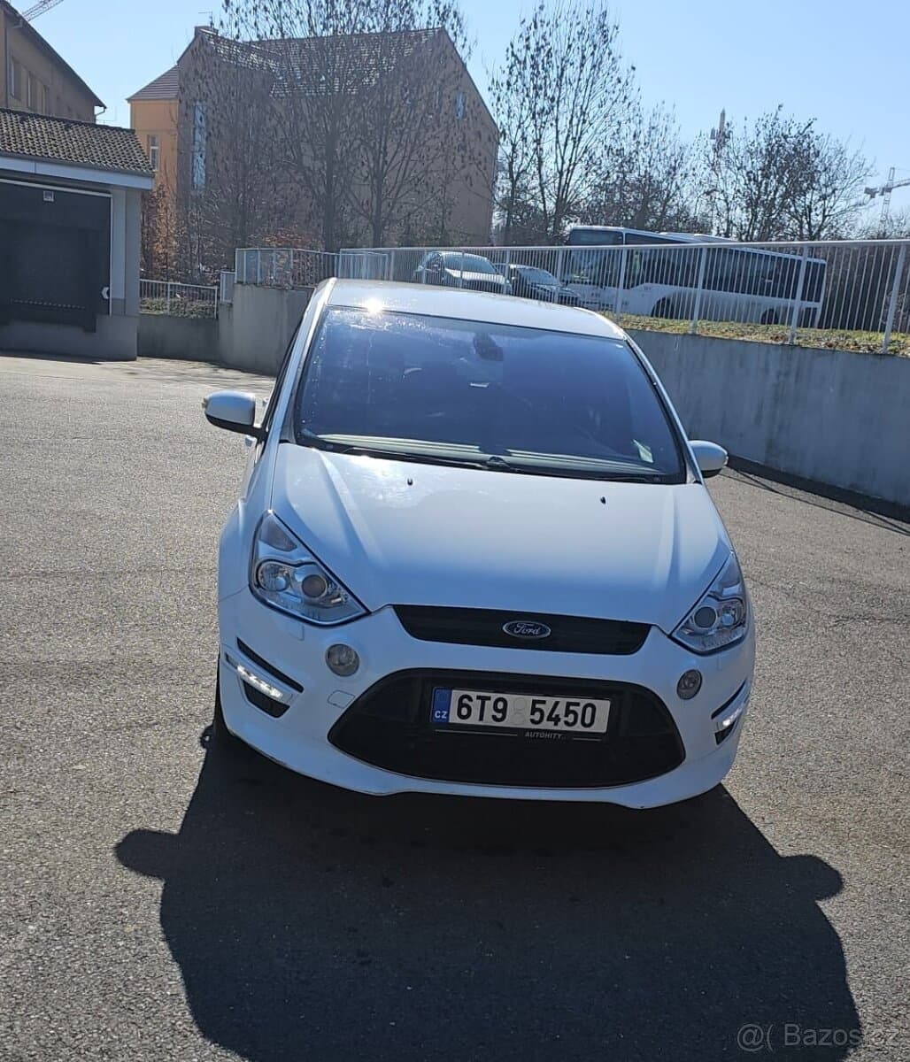 2010 Ford S-MAX - 2