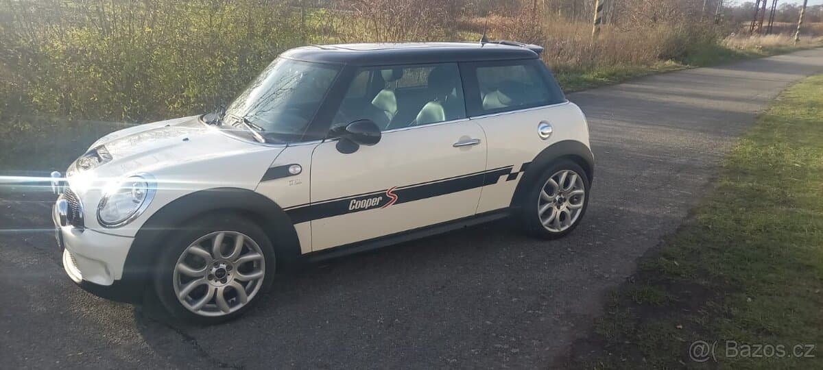 2008 Mini COOPER S - 2