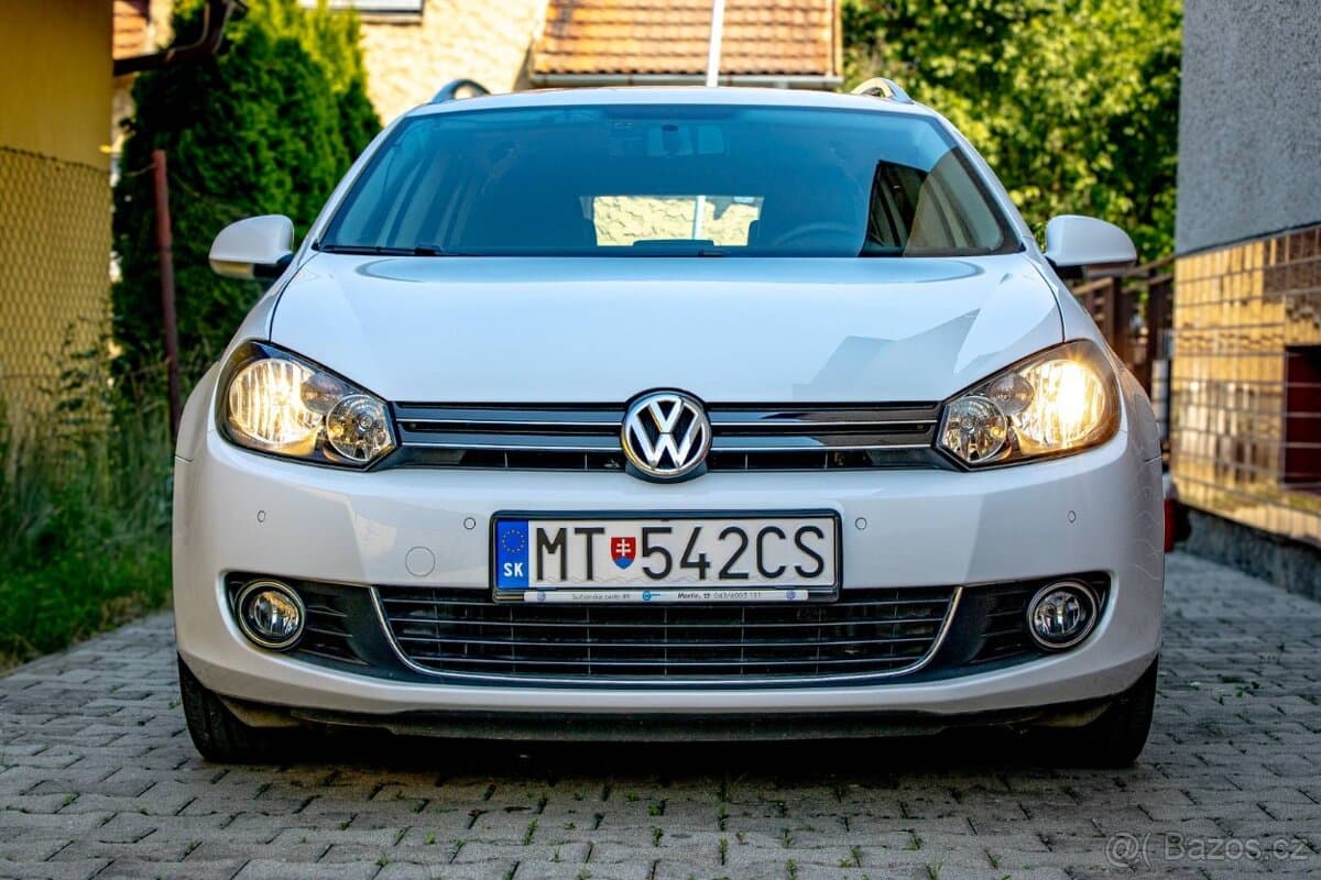 2010 Volkswagen GOLF - 2