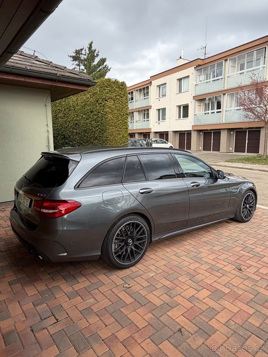 2017 Mercedes-Benz OSTATNÍ - 2