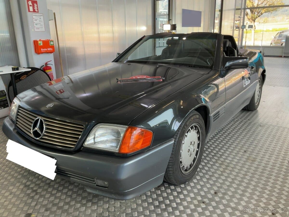 1990 Mercedes-Benz SL - 2