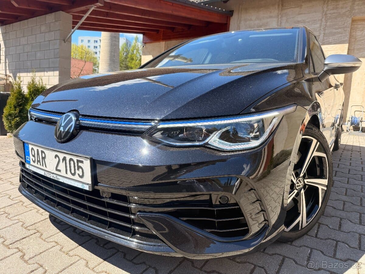2023 Volkswagen GOLF - 2