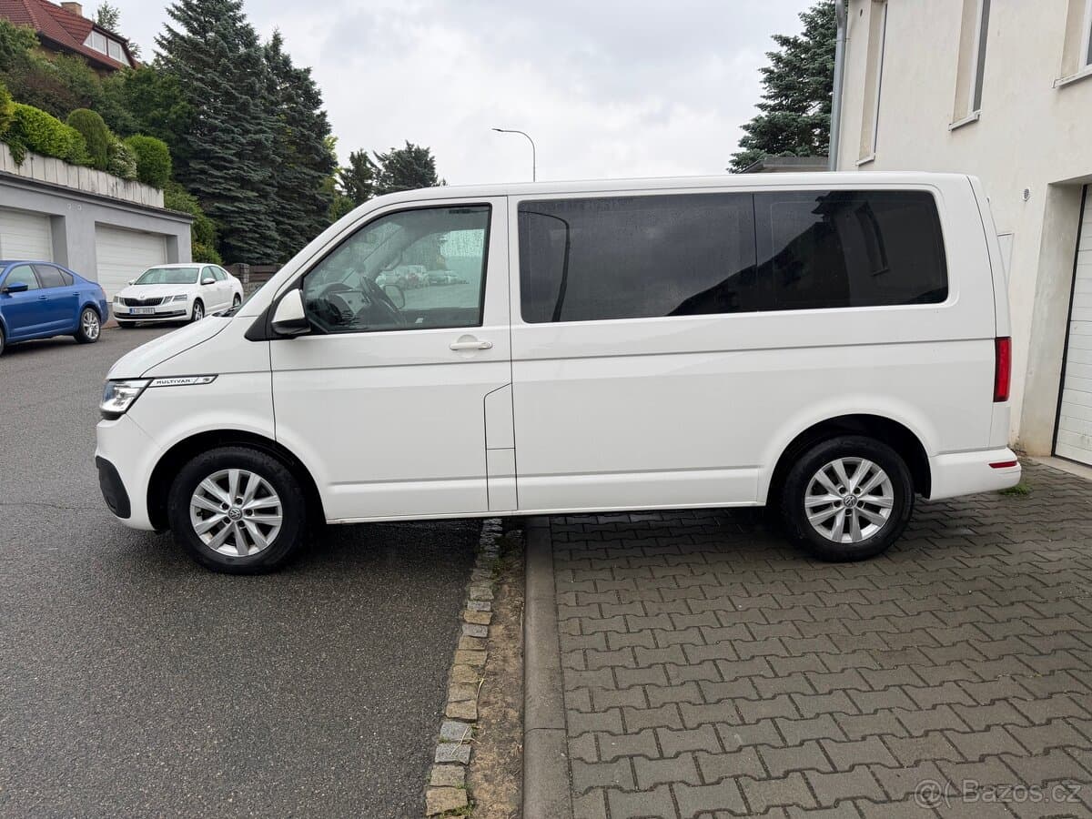 2021 Volkswagen MULTIVAN - 2