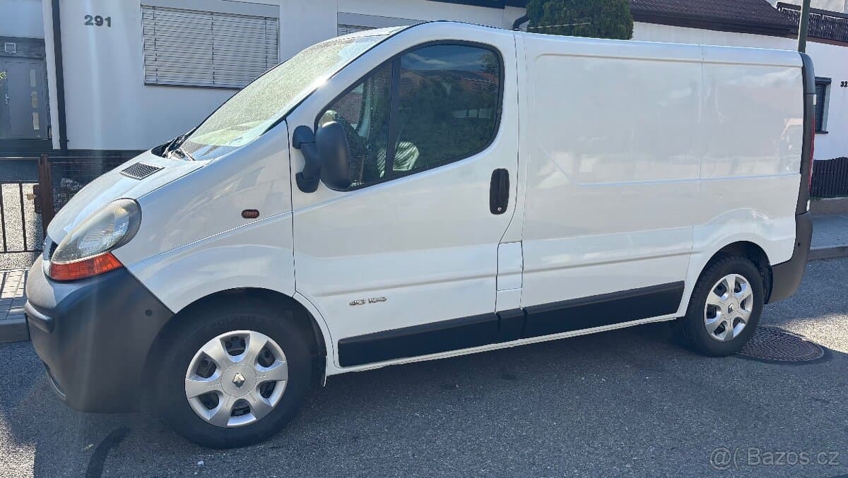 2005 Renault TRAFIC - 2