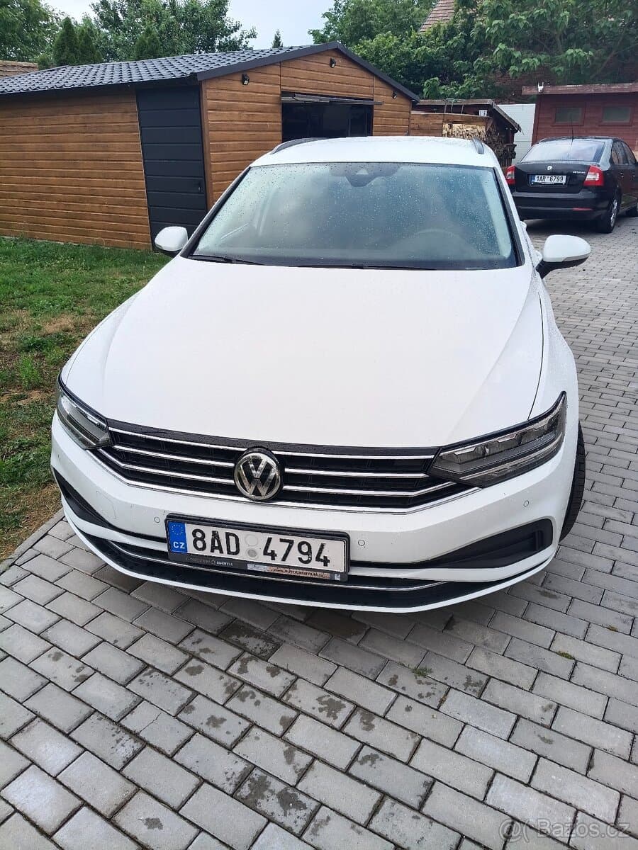 2020 Volkswagen PASSAT - 2