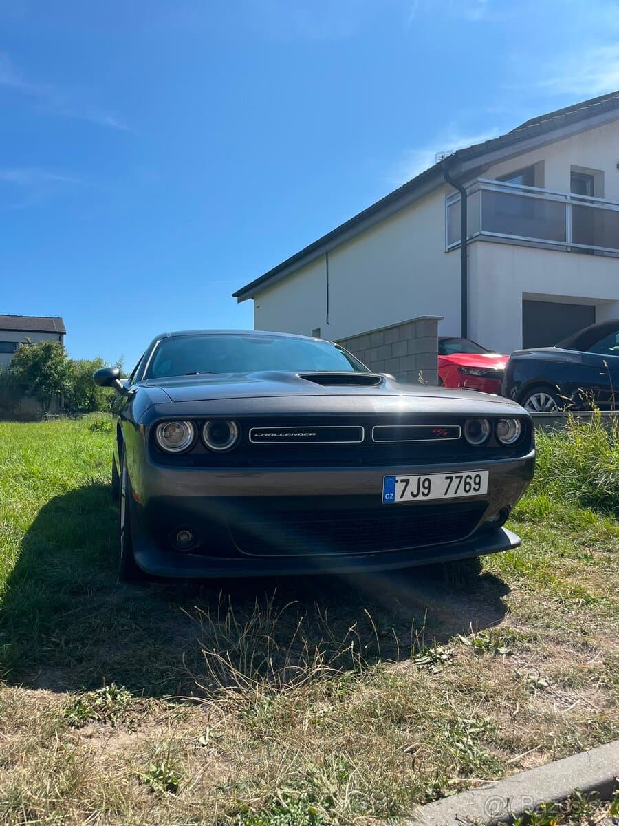 2020 Dodge CHALLENGER - 2