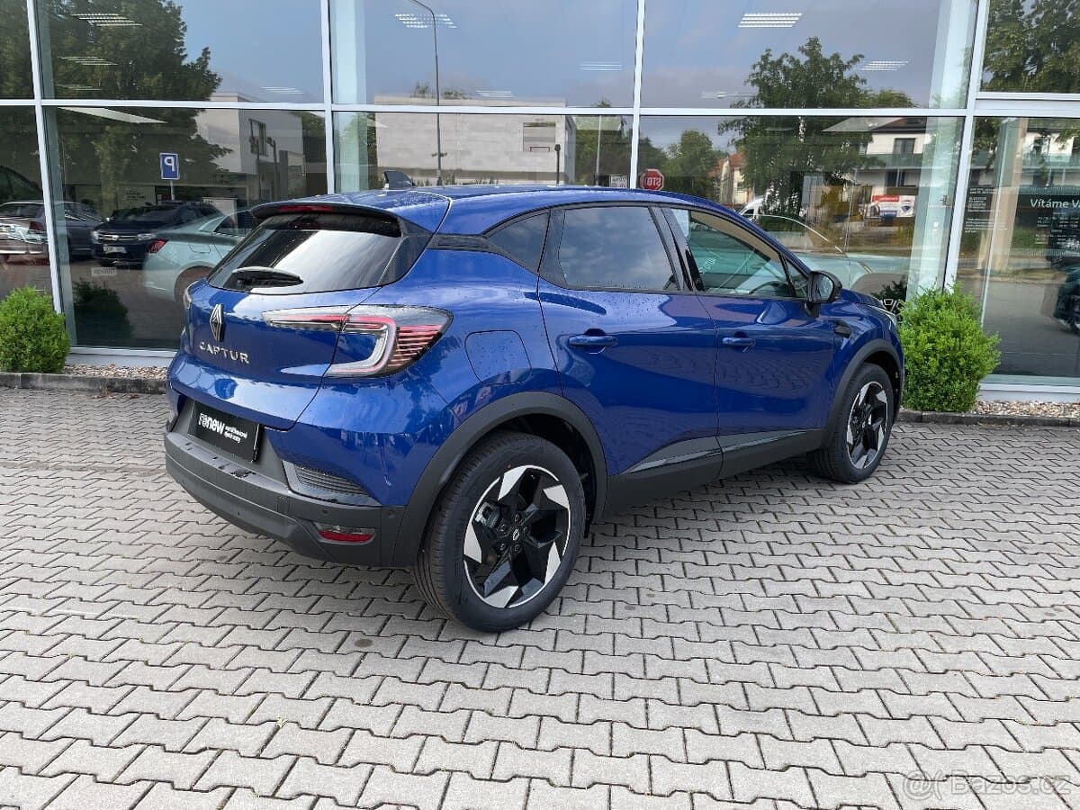 2025 Renault CAPTUR - 2