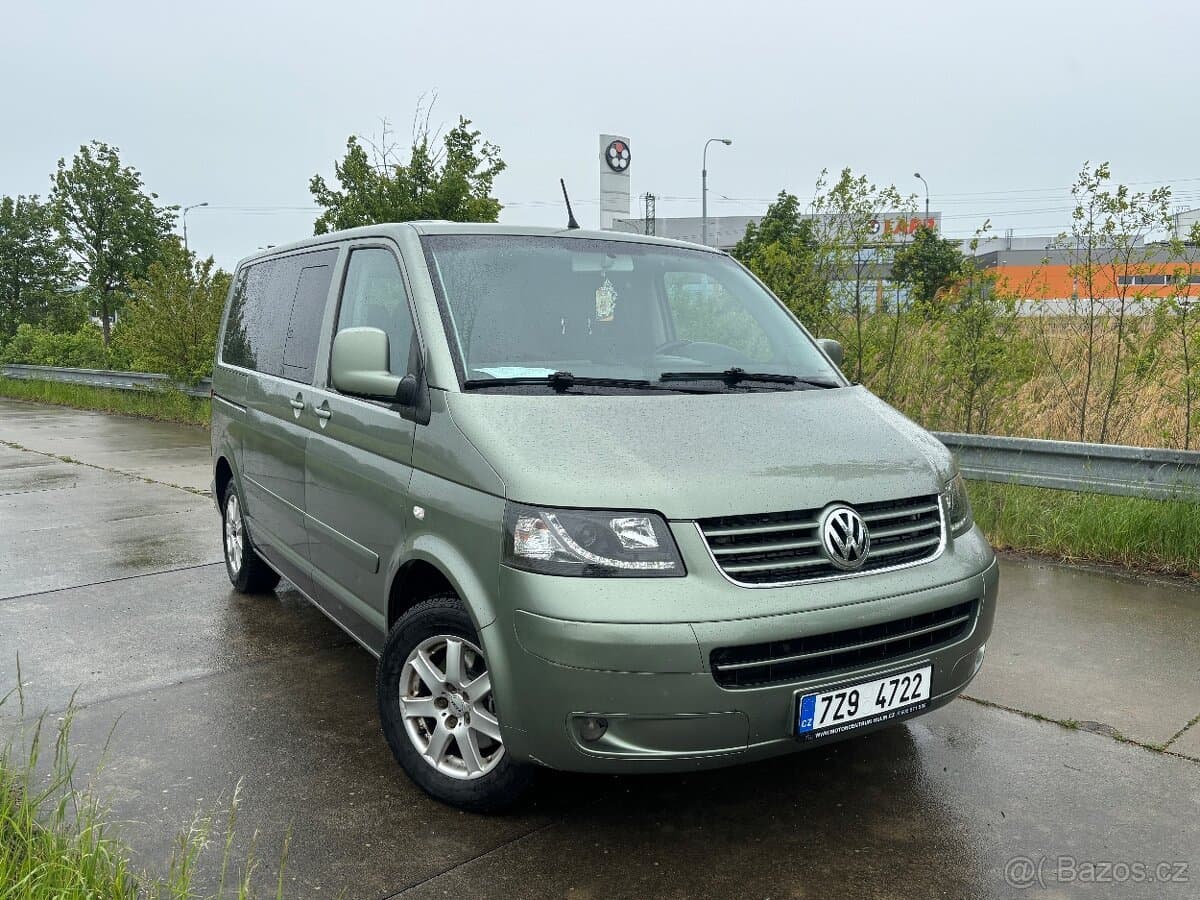 2004 Volkswagen MULTIVAN - 2