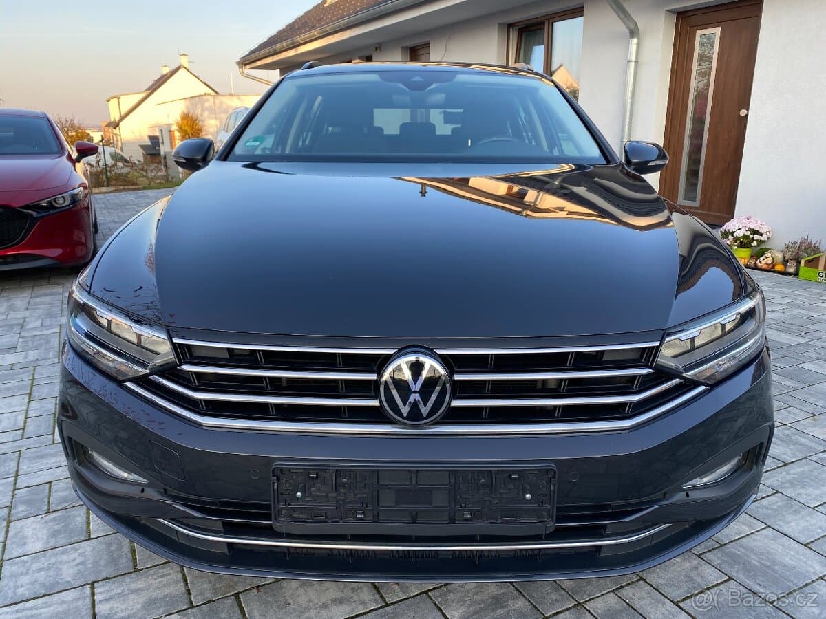2021 Volkswagen PASSAT - 2