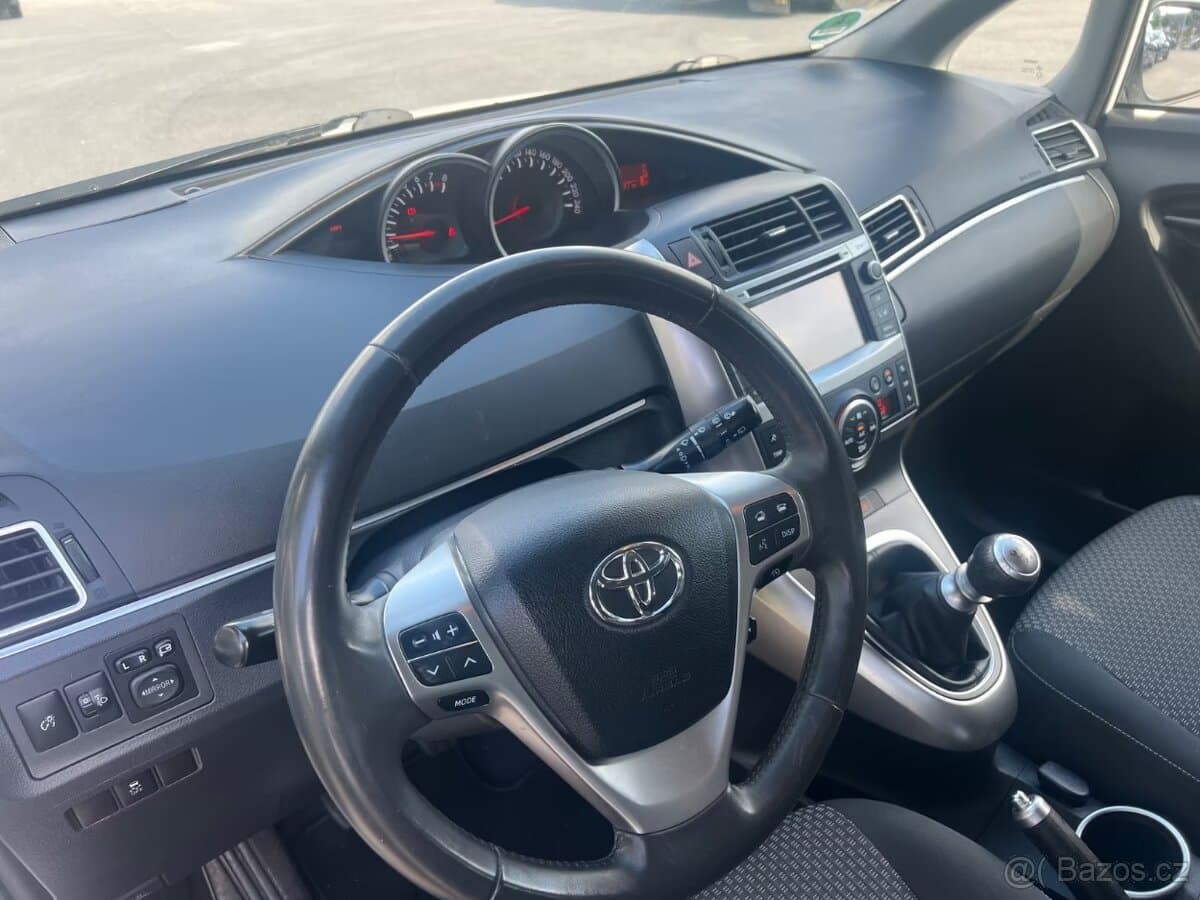 2014 Toyota VERSO - 2