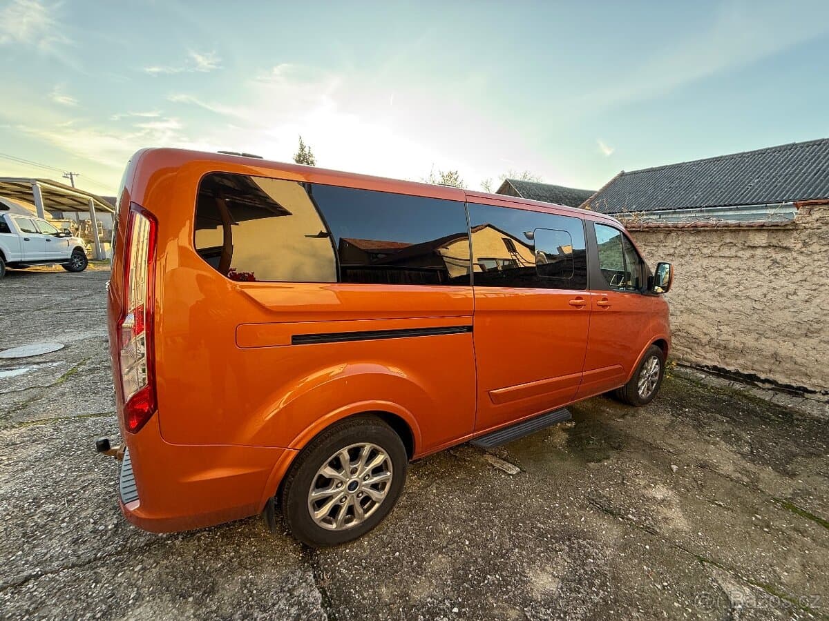 2018 Ford TOURNEO - 2