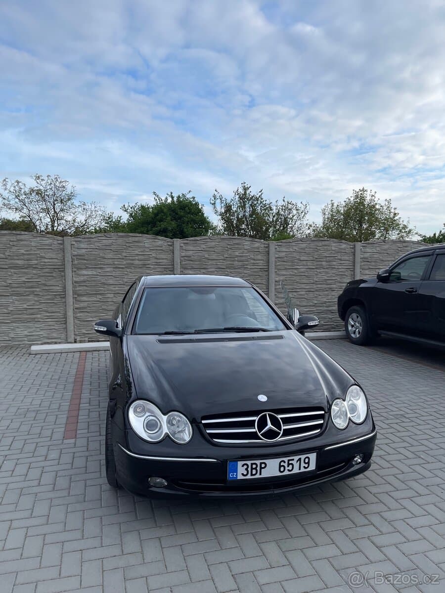 2002 Mercedes-Benz CLK - 2