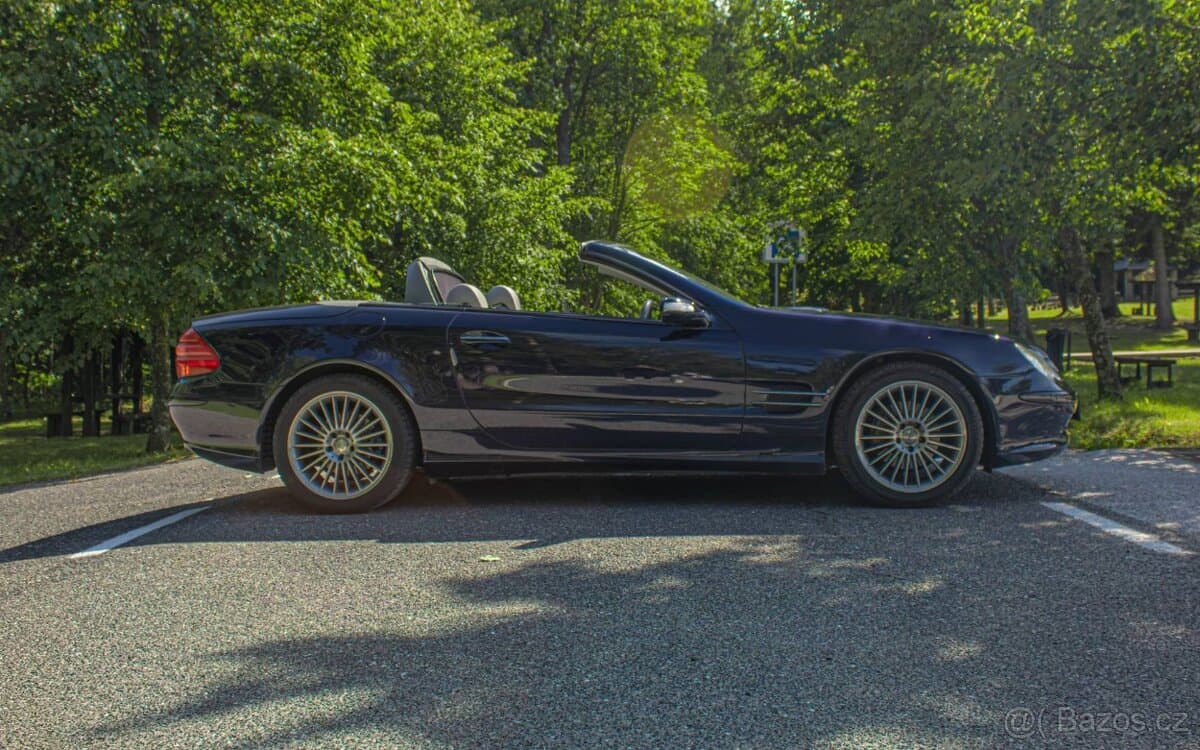 2004 Mercedes-Benz SL - 2