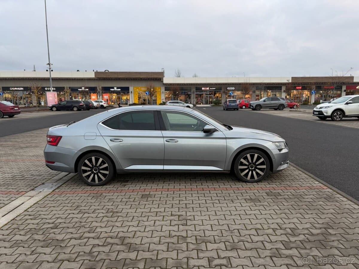 2015 Škoda SUPERB - 2
