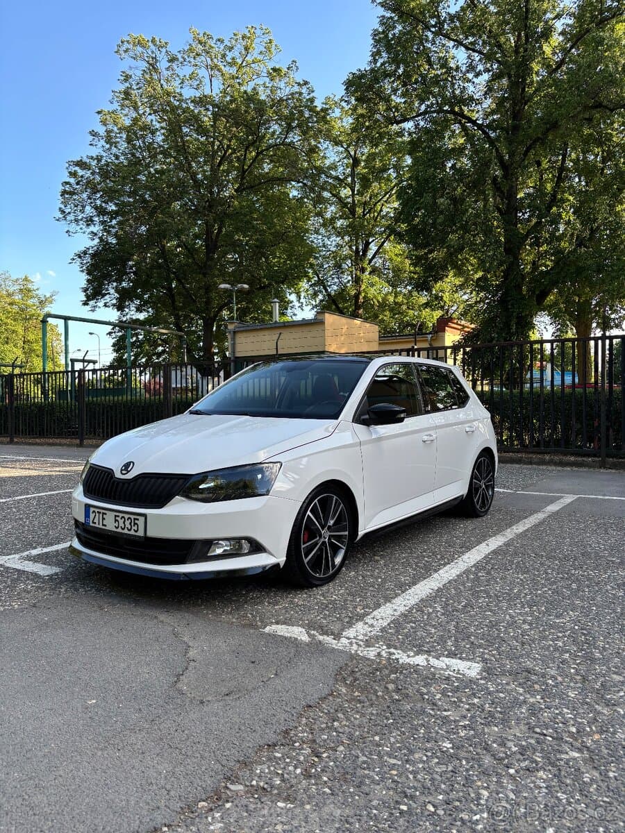 2015 Škoda FABIA - 2
