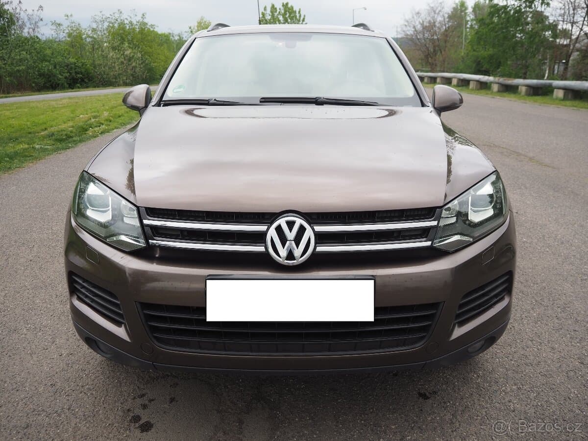 2010 Volkswagen TOUAREG - 2