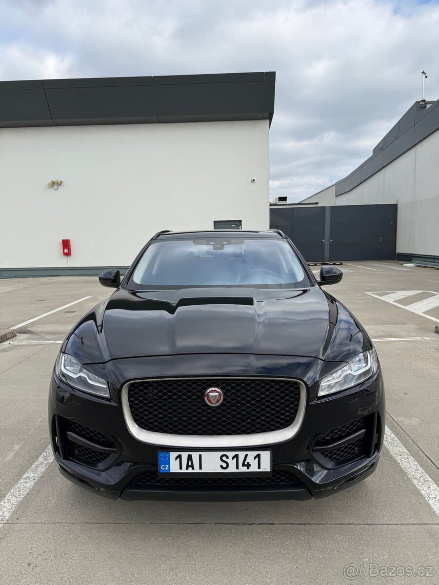 2016 Jaguar F-PACE - 2