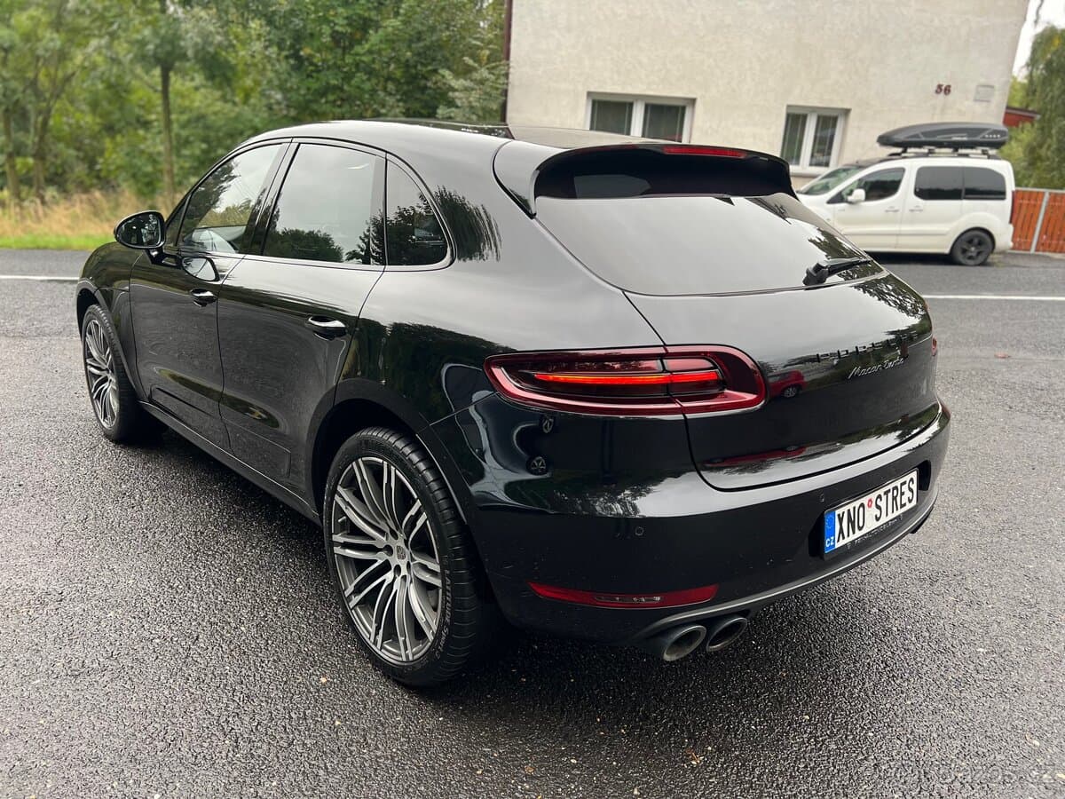 2017 Porsche MACAN - 2