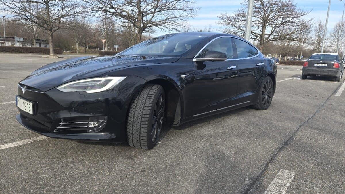 2020 Tesla MODEL S - 2