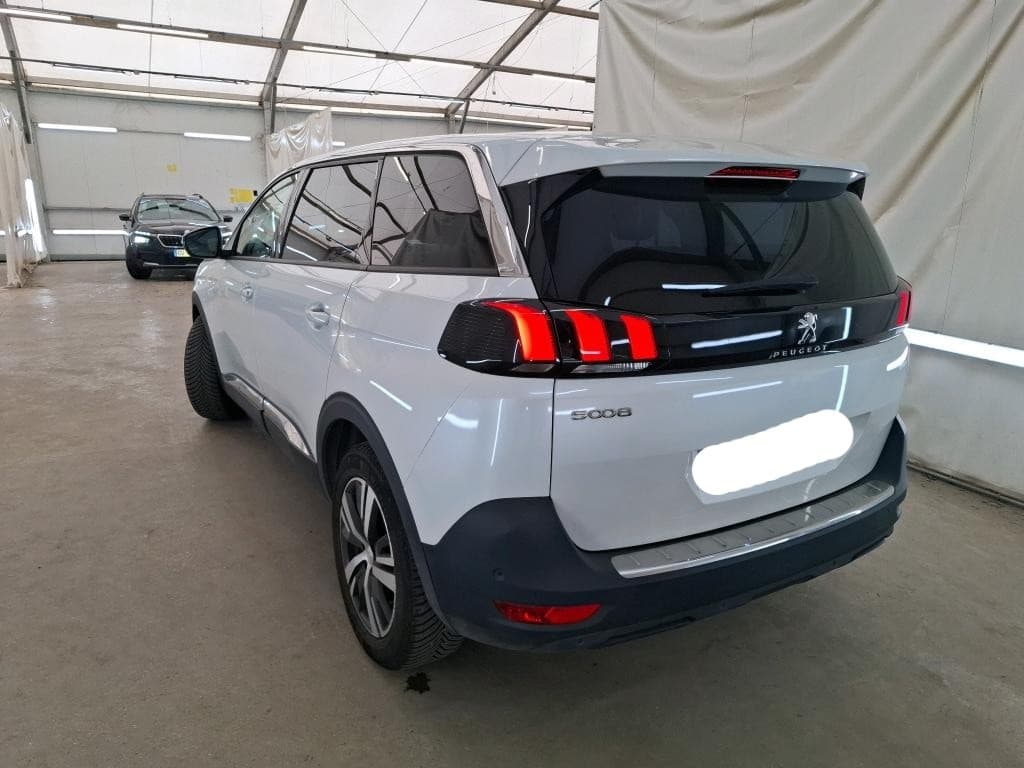 2023 Peugeot 5008 - 2