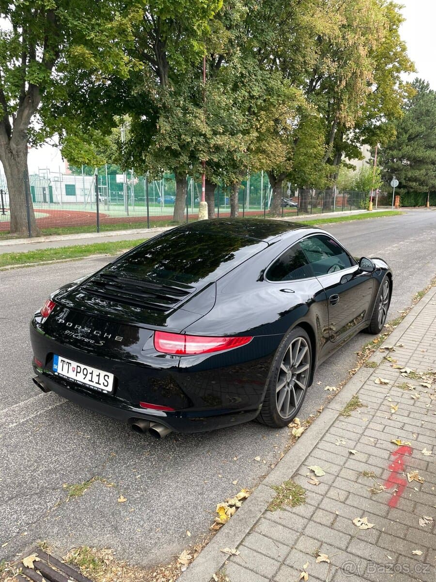 2014 Porsche 911 - 2