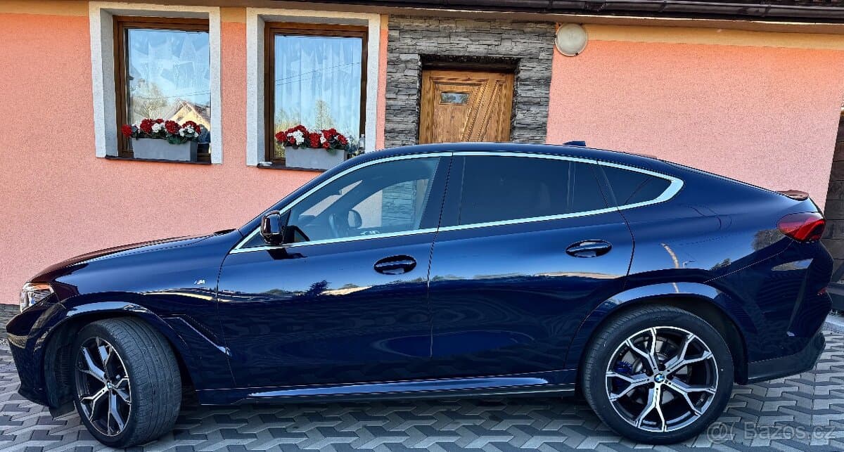 2021 BMW X6 - 2