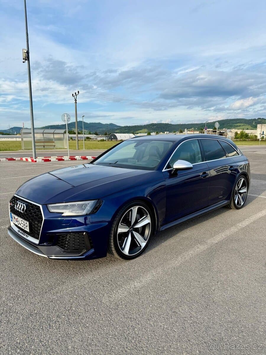 2018 Audi RS4 - 2
