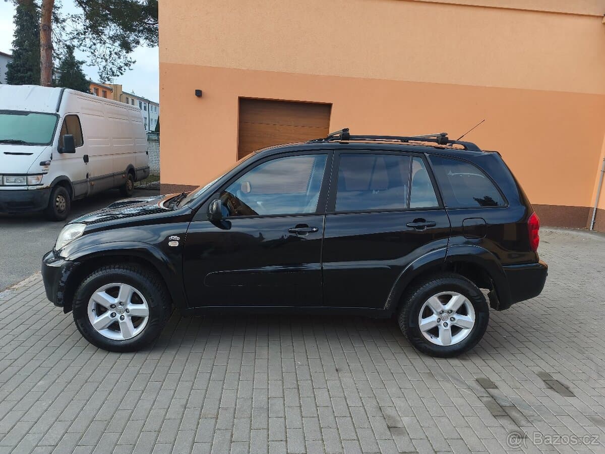 2004 Toyota OSTATNÍ - 2
