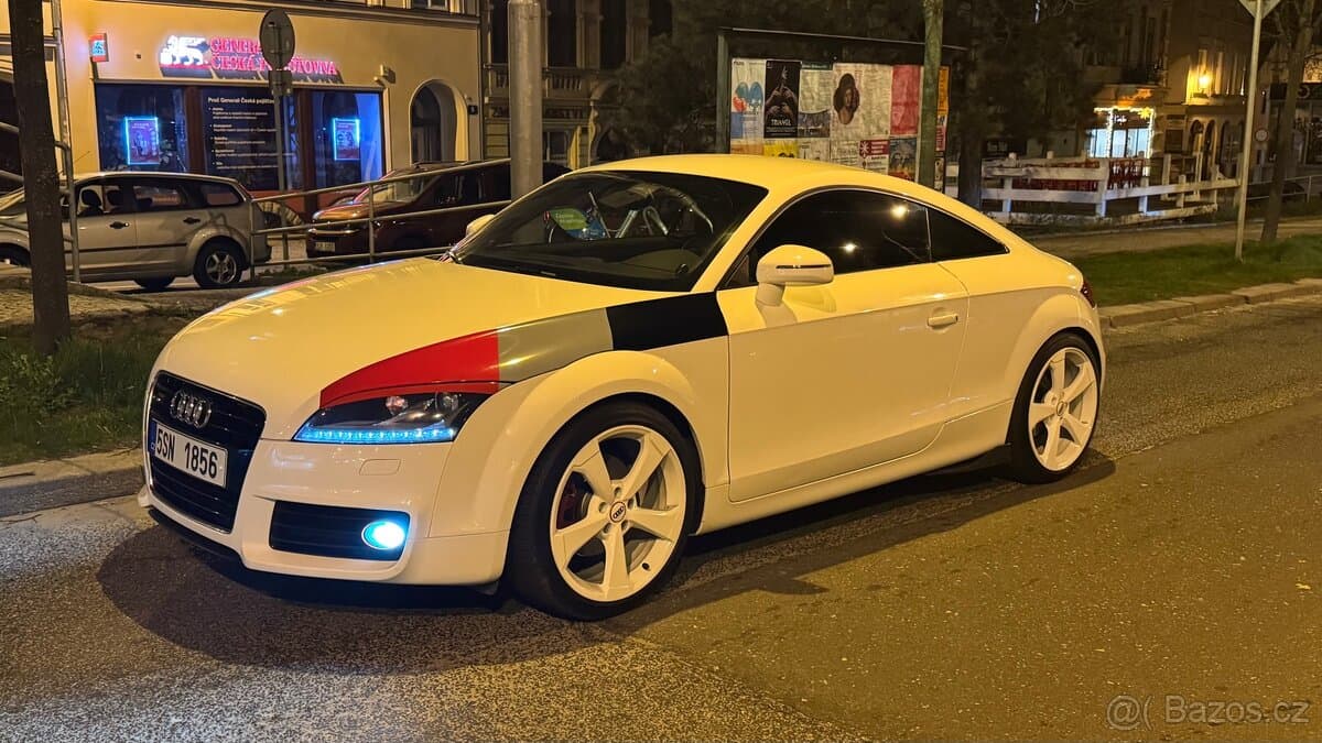 2010 Audi TT - 2
